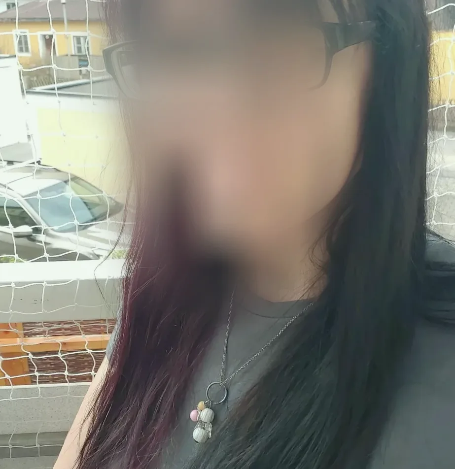 Hannah, 37