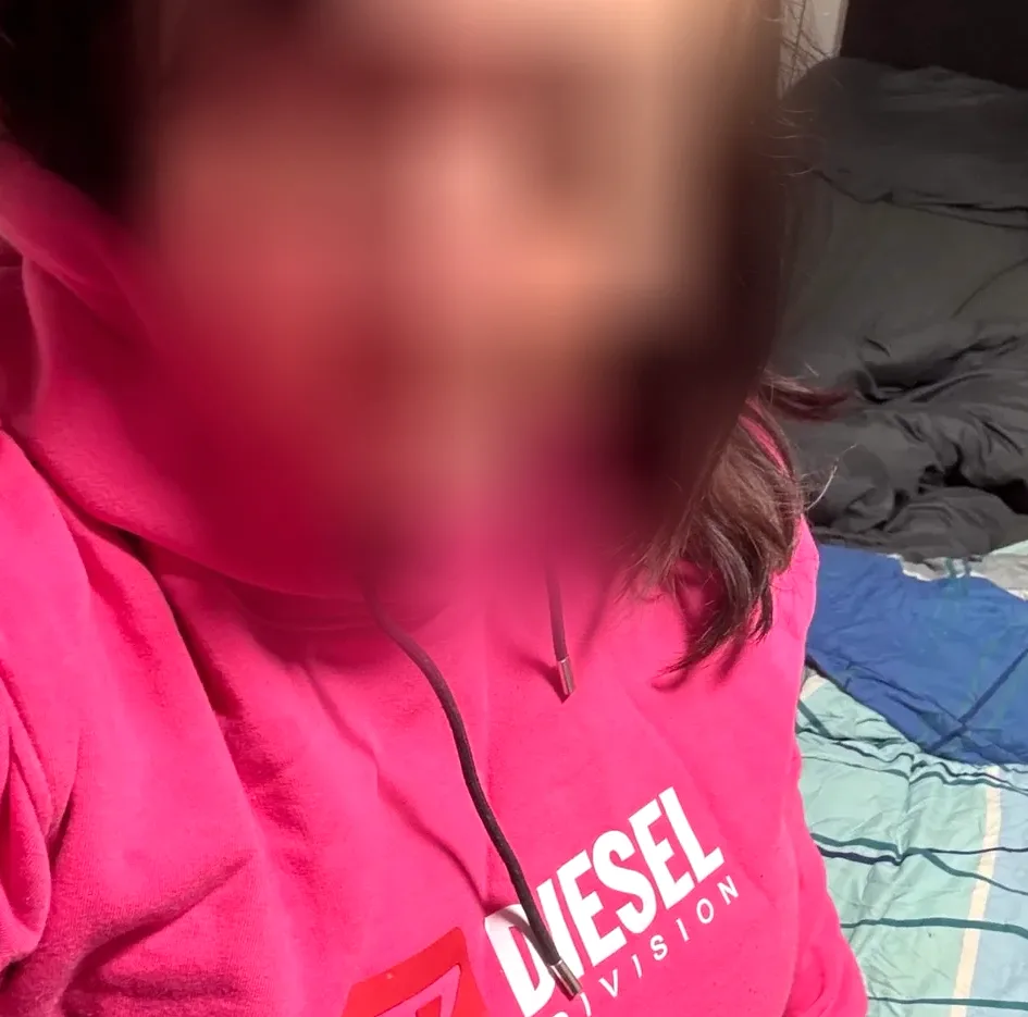 Leyla, 30