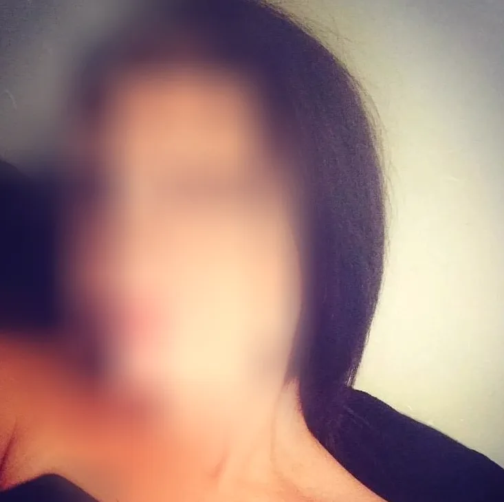 Yvonne, 34